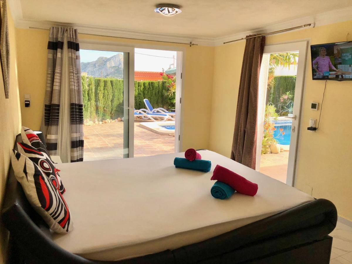 Villa Hayahay With Private Pool & Amazing View كاليبي المظهر الخارجي الصورة