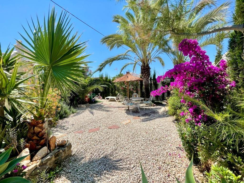 Villa Hayahay With Private Pool & Amazing View كاليبي المظهر الخارجي الصورة
