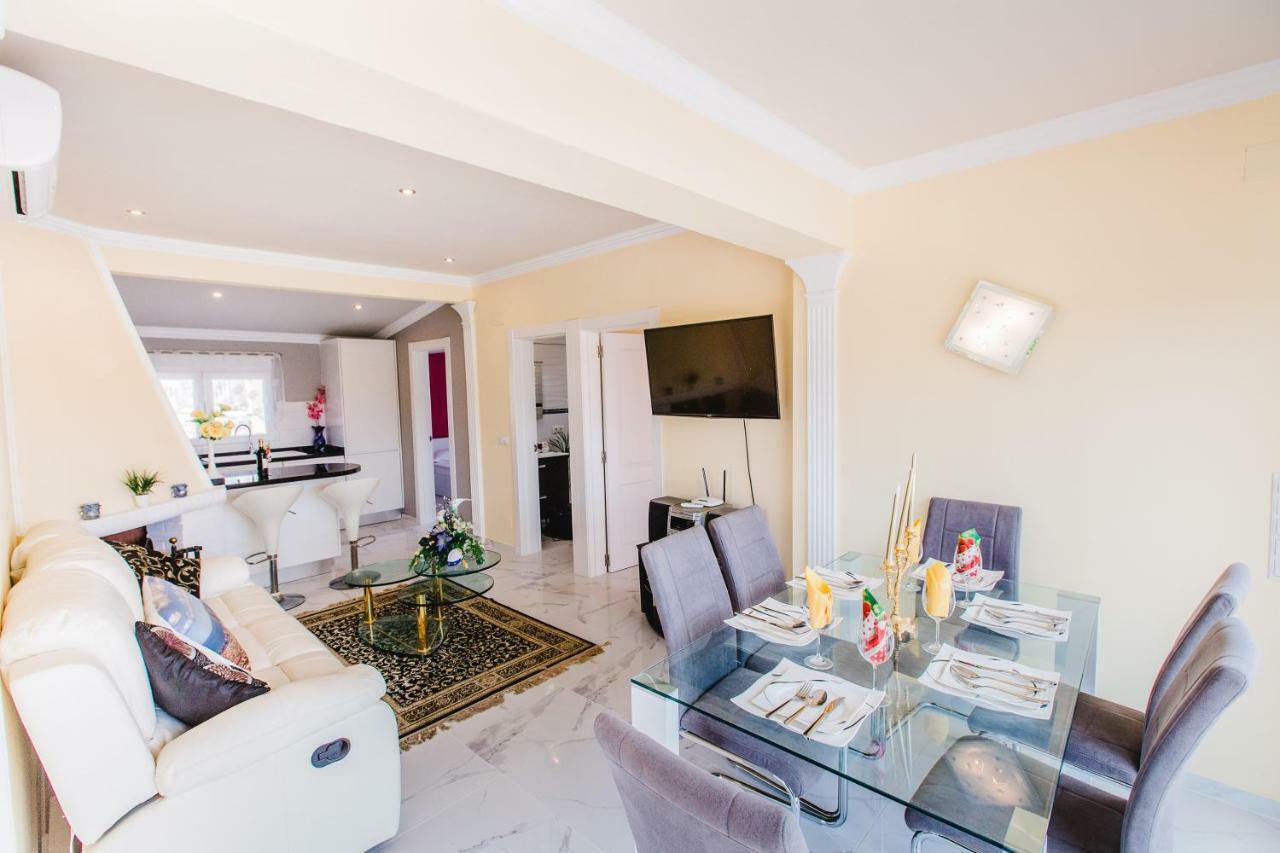 Villa Hayahay With Private Pool & Amazing View كاليبي المظهر الخارجي الصورة